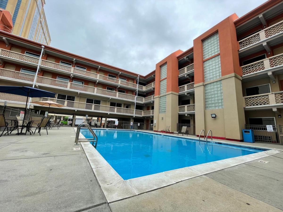 Clarion Inn Atlantic City Exterior photo